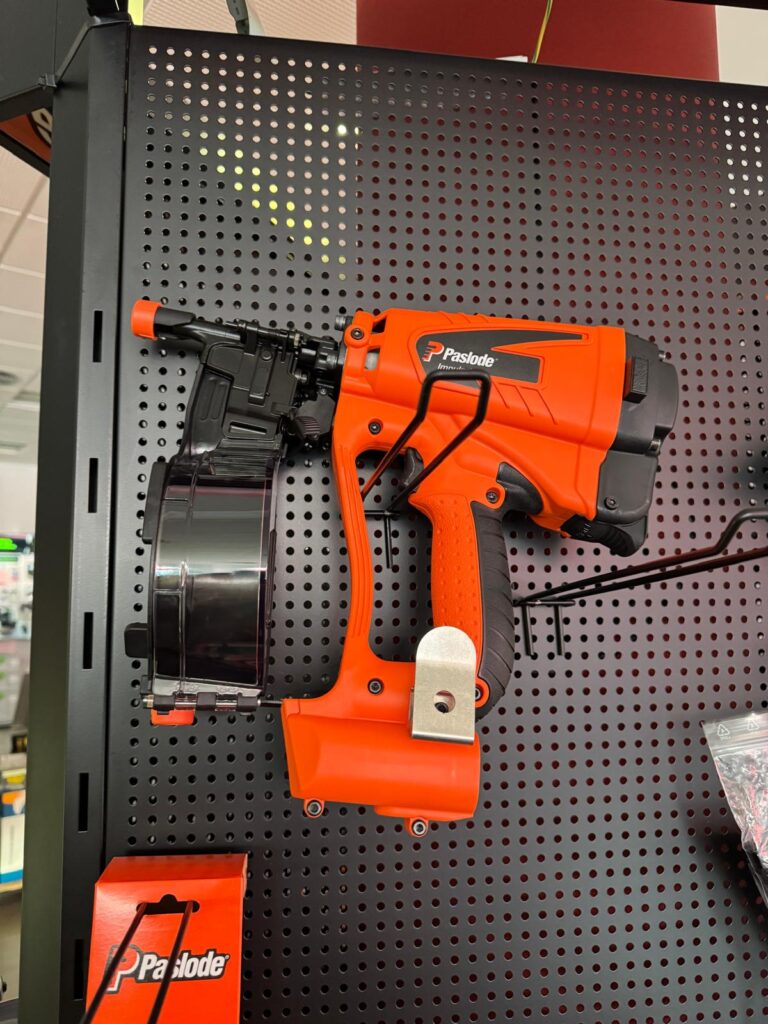 Clavadora Paslode IM45 GN